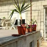 Apartament With Parking Space - 23350 Split