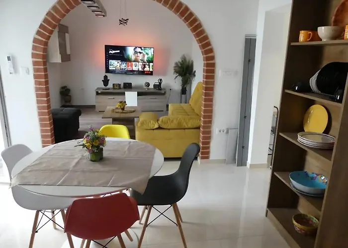 Apartamento With Parking Space - 23350 *